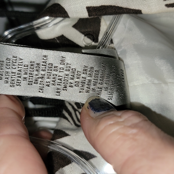 *Chico's size 5 or.5 ?cotton-linen button-up full just noticed the tag may have - Picture 6 of 7